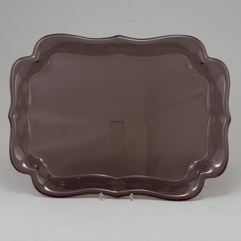 A plastic tray presumably Spisani, Italien.