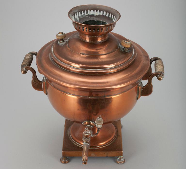 SAMOVAR, koppar, Ryssland, 1800-talets mitt.