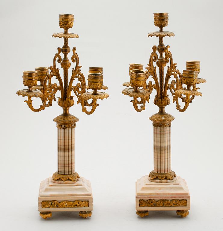 KANDELABRAR, 1 par, Louis XVI-stil, 1800-/1900-tal.