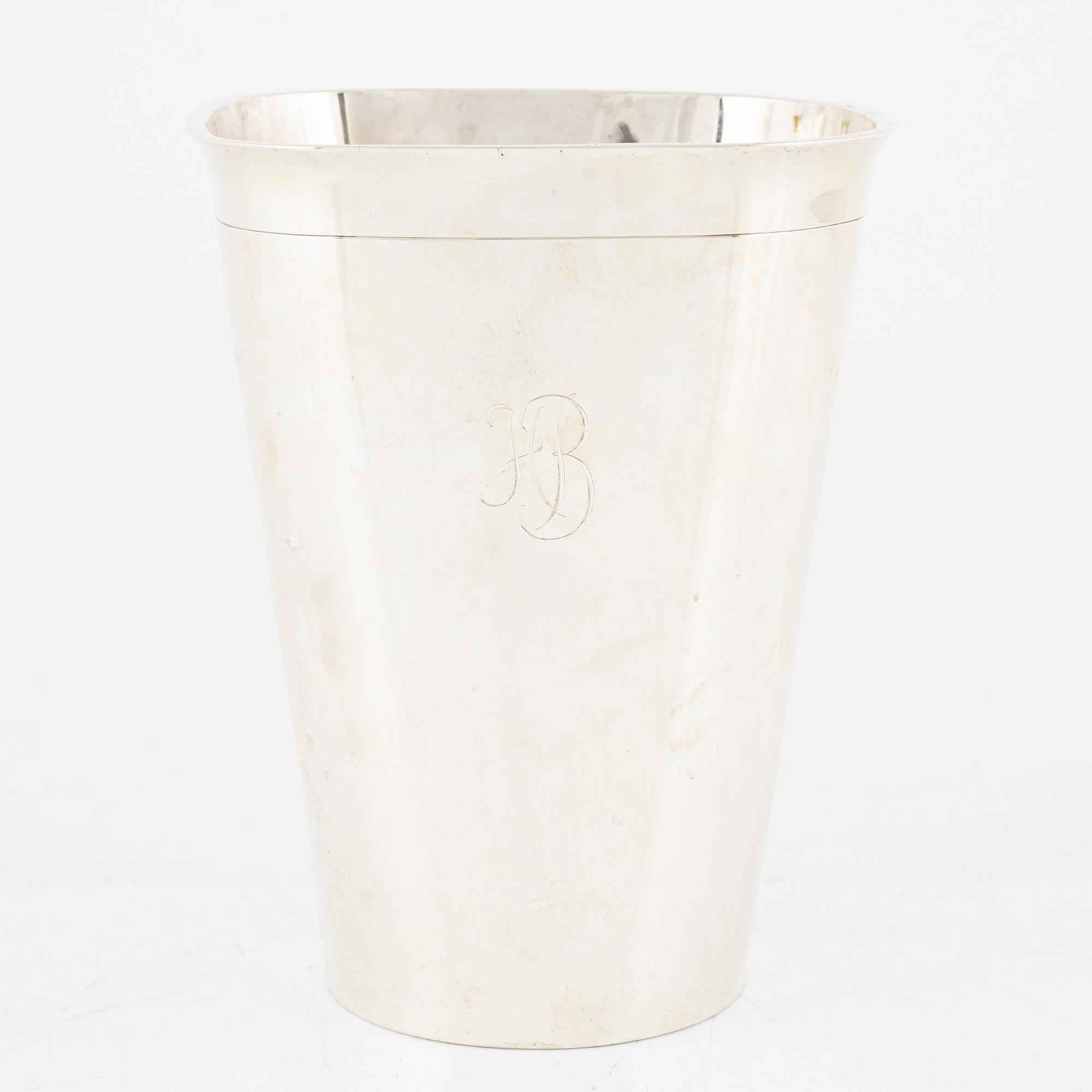 A Swedish sterling silver vase, mark of Gustaf Jansson, C.G.Hallberg, Stiockholm 1952.