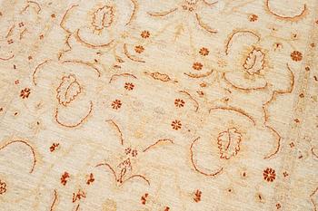 A Ziegler Design rug, c. 225 x 165 cm.