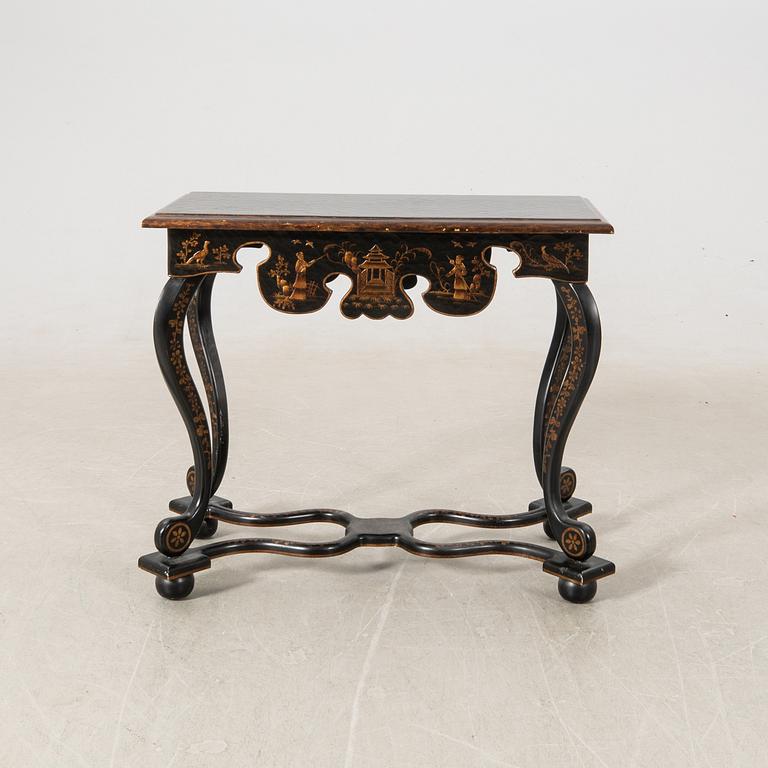 Side table China European style 20th century.