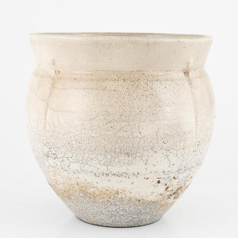 Ytterfoder, signerat, omkring 2000.