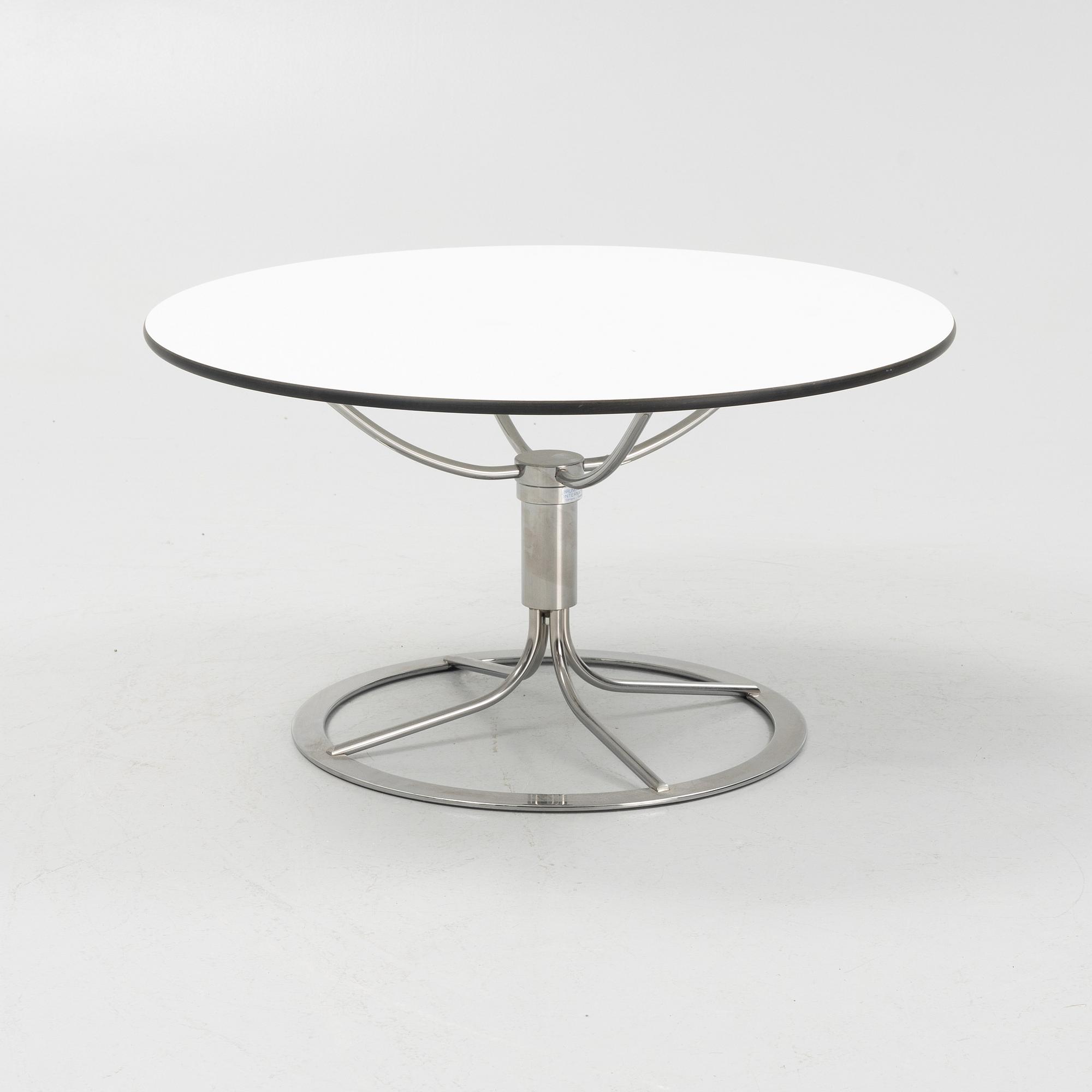 Bruno Mathsson, soffbord, "MI 0687/Jetson", Bruno Mathsson International, Värnamo, 2016.