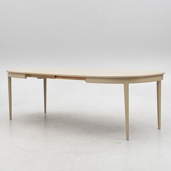 Carl Malmsten, a 'herrgården dining table, second part of the 20th century.