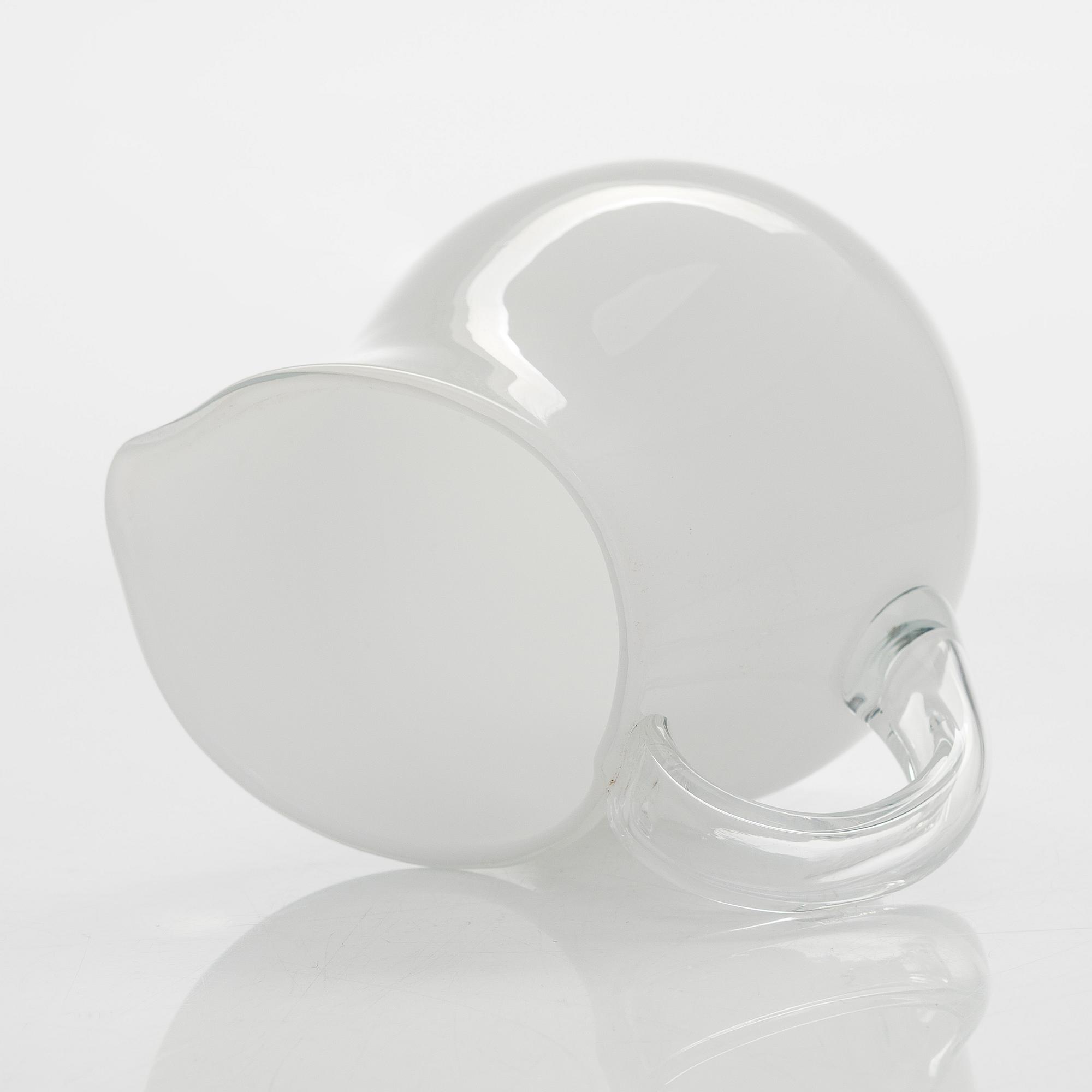 Maire Gullichsen, a set of six jug and drinking glasses, for Iittala.