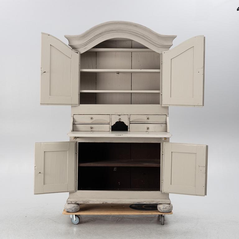 Cabinet, 19th century.