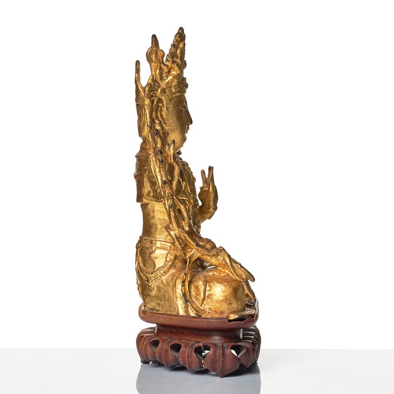 Avalokiteshvara, kallförgylld brons. Mingdynastin (1368-1644).