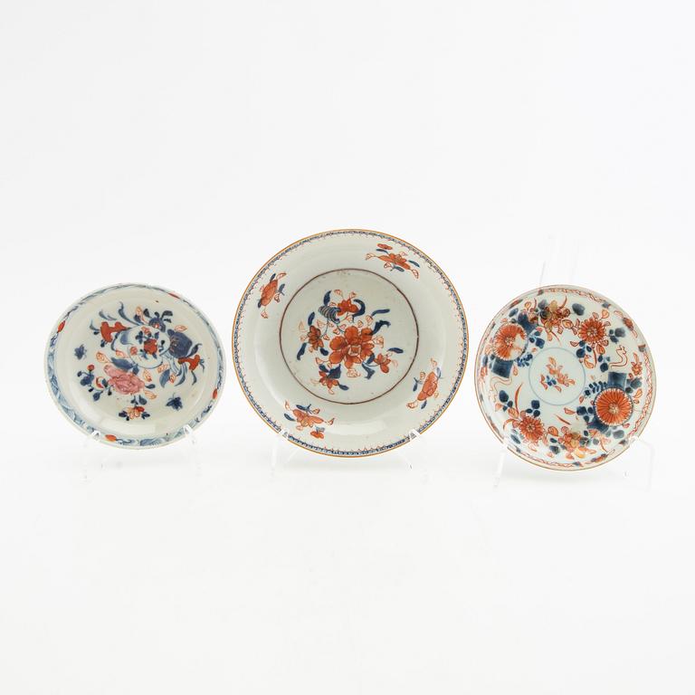 Plates 7 pcs and 1 dish, porcelain, Qianlong (1736-95), Qing dynasty.