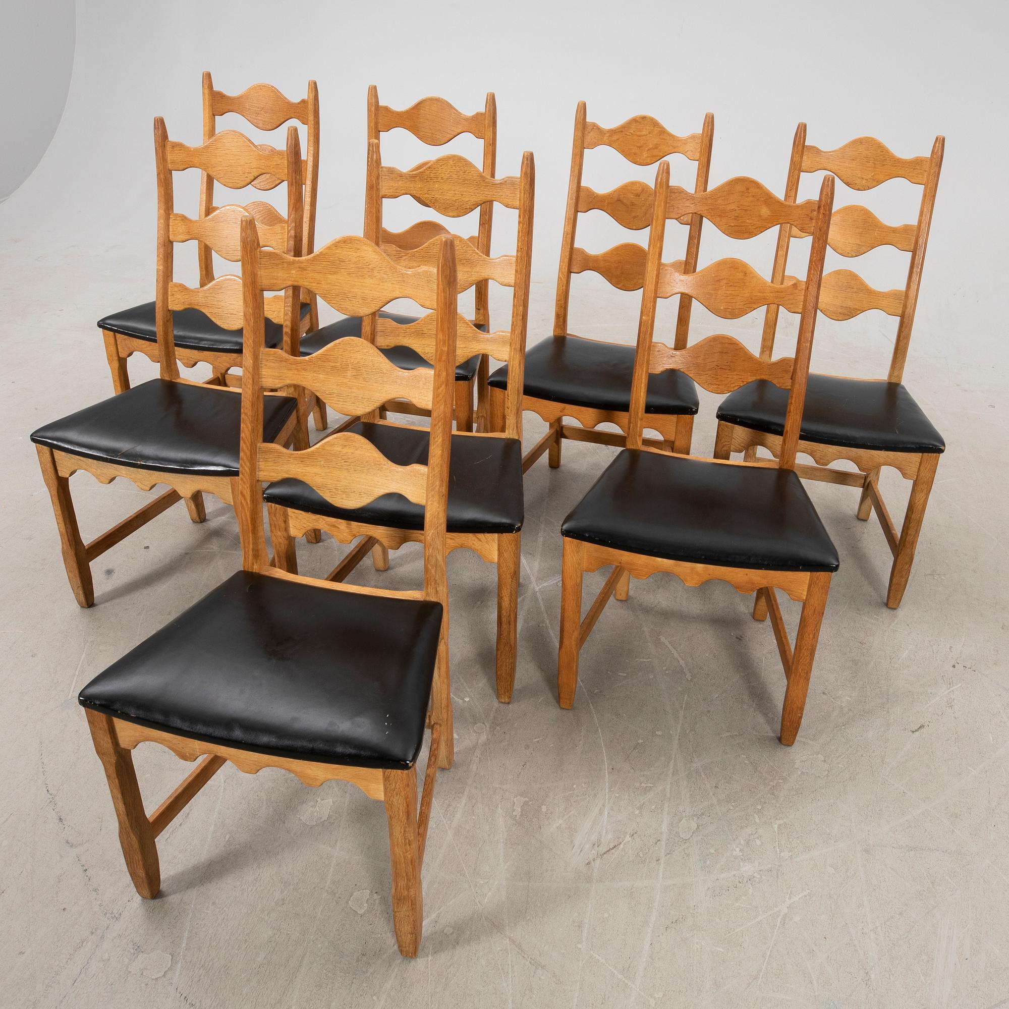 Henry (Henning) Kjaernulf, stolar 8 st Nyrup möbelfabrik, Danmark, 1900-talets mitt.