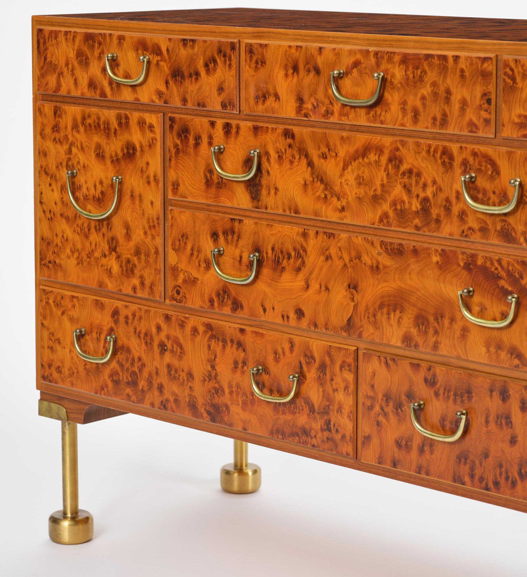 Josef Frank, "Tyresöbyrån", modell B 2170, Firma Svenskt Tenn, ca 1992.