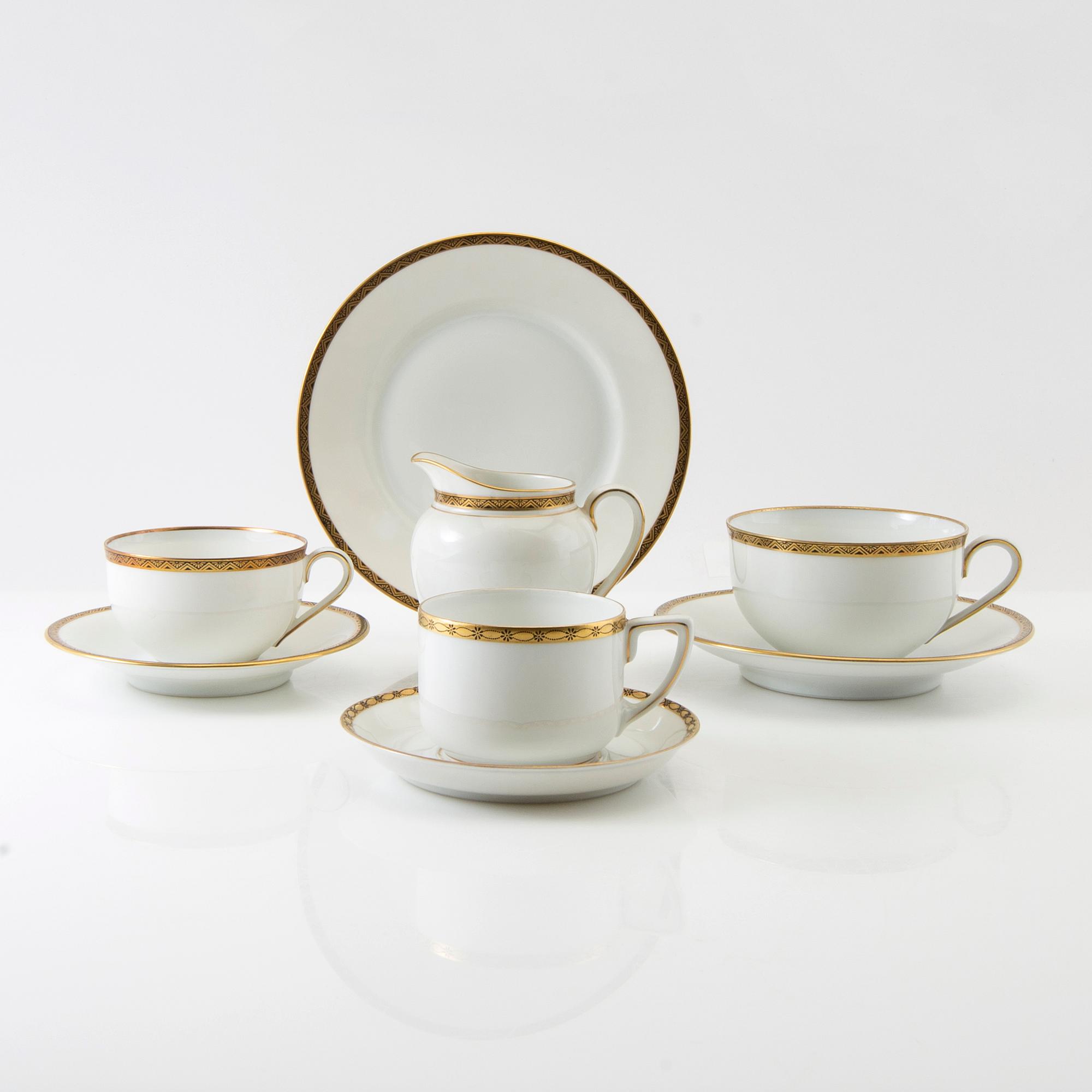 Te och kaffeservis ca 30 dlr Rosenthal/Lidköping "Isolde" 1900-talets första hälft porslin.