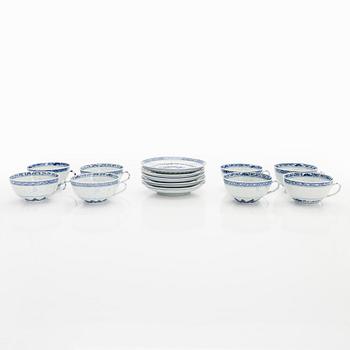 8 kuppia, 5 lautasta, posliini, Kiina, 1900-luvun alku.