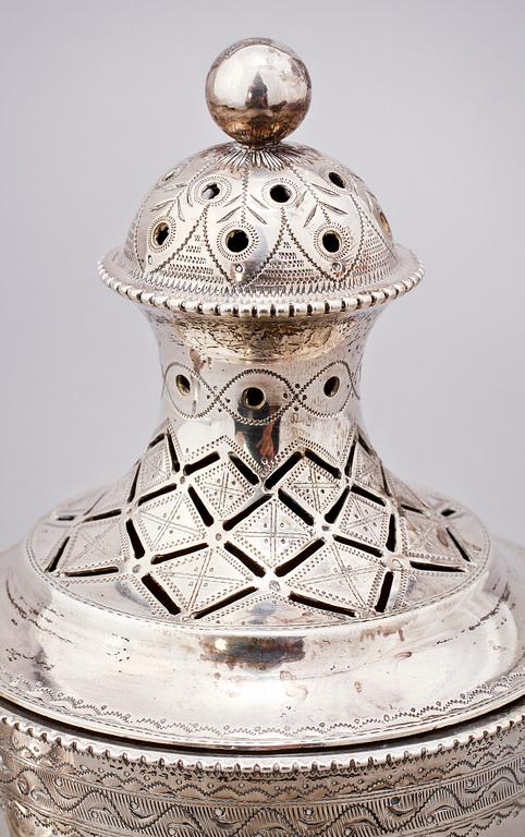 RÖKELSEKAR, 2 st, silver, Simon Groth, Köpenhamn, 1800/1900-tal. Tot. v. 290 g.