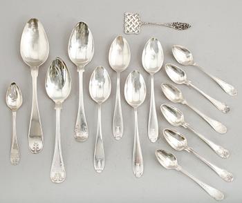 BESTICK, 15 delar, silver, svenska stämplar, 1800-/1900-tal. Vikt ca 399 g.