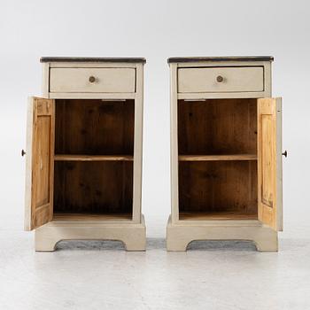 Bedside tables, a pair. Contemporary manufacture.