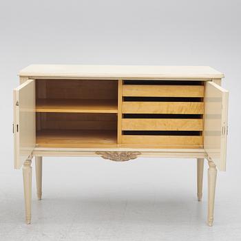 Dining group, 10 pieces, Gustavian style, 20th century.