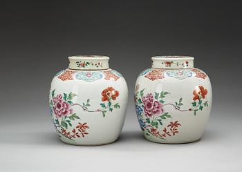 A pair of famille rose jars with covers, Qing dynasty, Qianlong (1736-95).