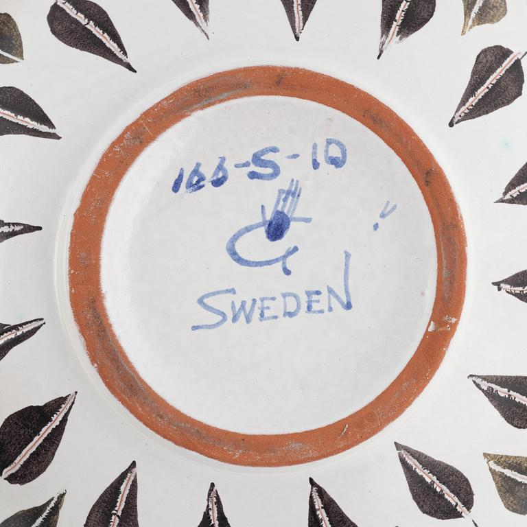 Stig Lindberg, an earthenware bowl and cover from Gustavsberg Studio.