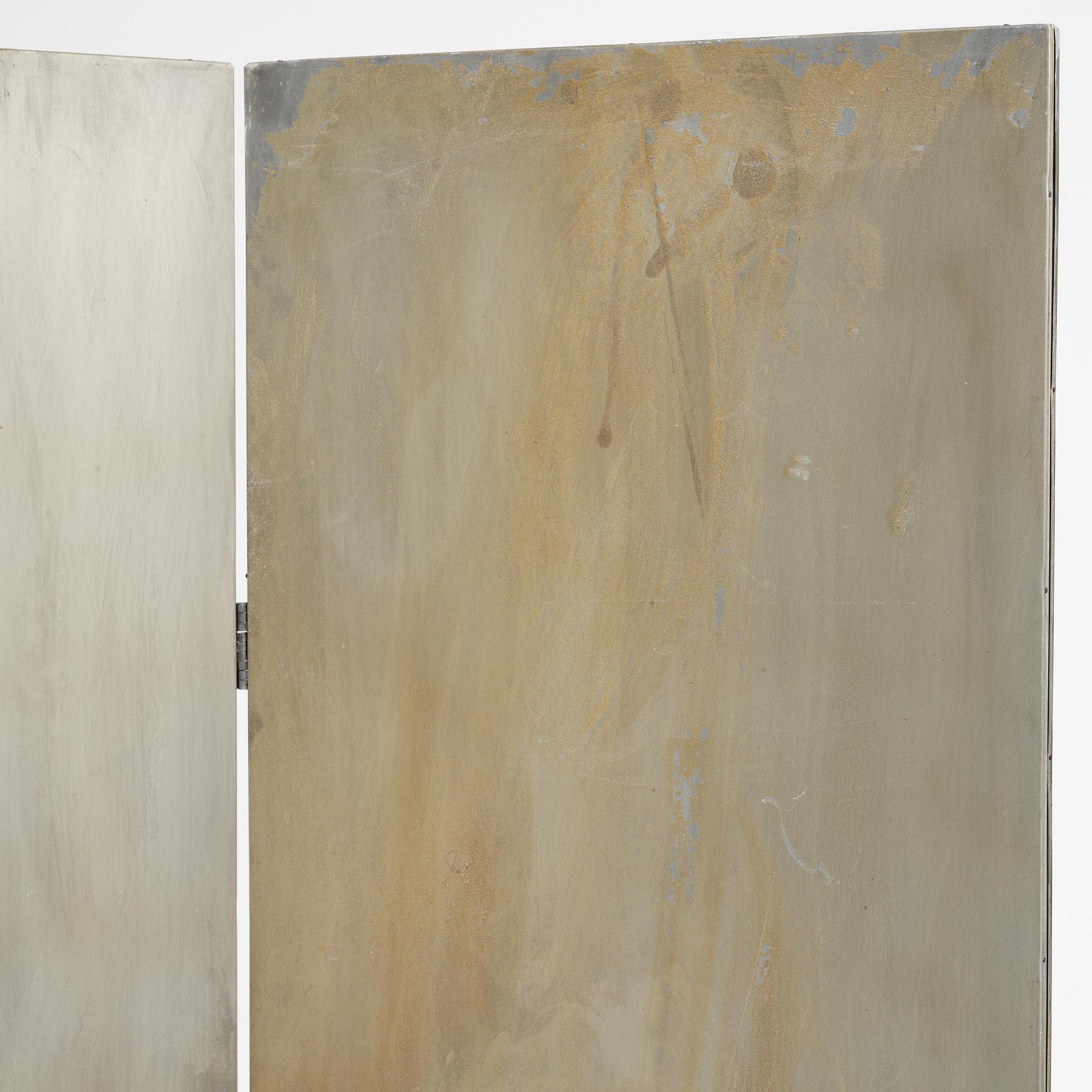 Mats Theselius, a "Rörligt objekt" room divider, Källemo, Värnamo post 1989.