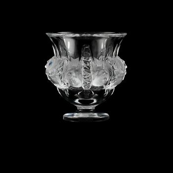 SKÅL PÅ FOT, glas, Lalique, Frankrike, 1900-talets andra hälft.