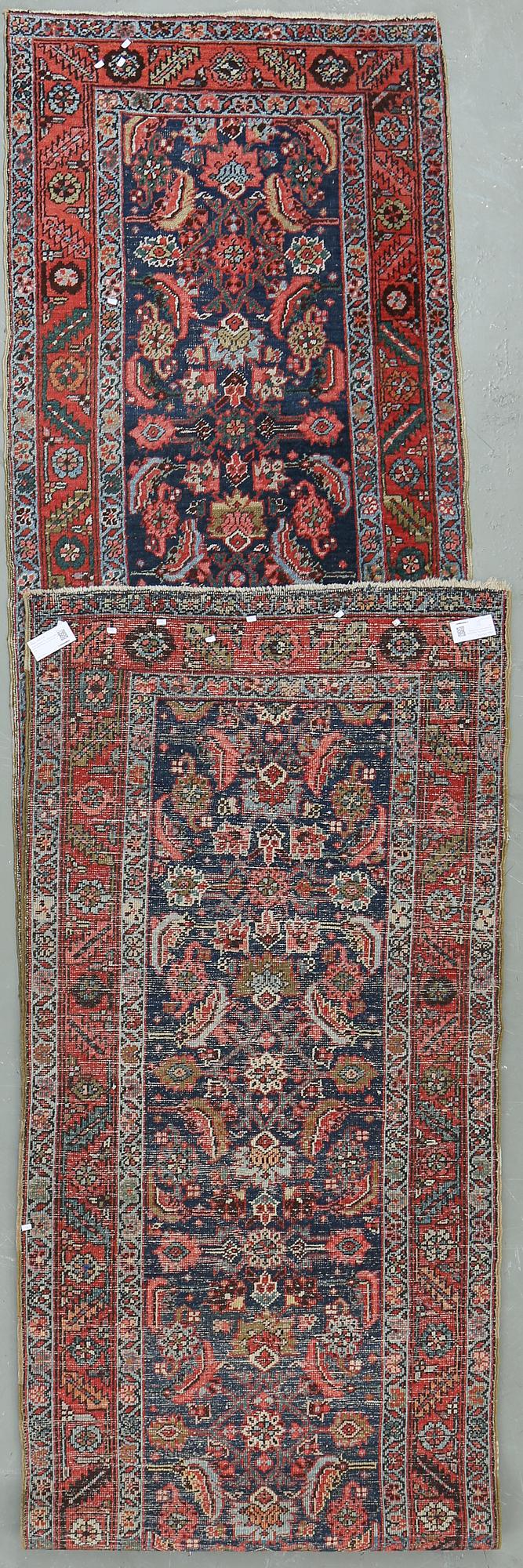 GALLERIMATTA, Västpersisk, sannolikt Heris, Ca 537x102 cm.