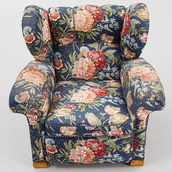 Armchair, Swedish Modern, mid-20th Century.