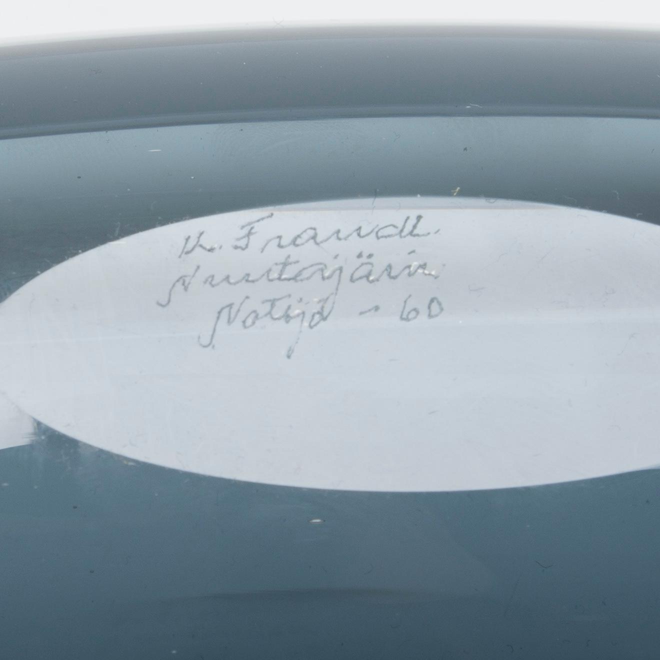 KONSTGLAS, "Lancett" signerad K. Franck Nuutajärvi Notsjö -60.