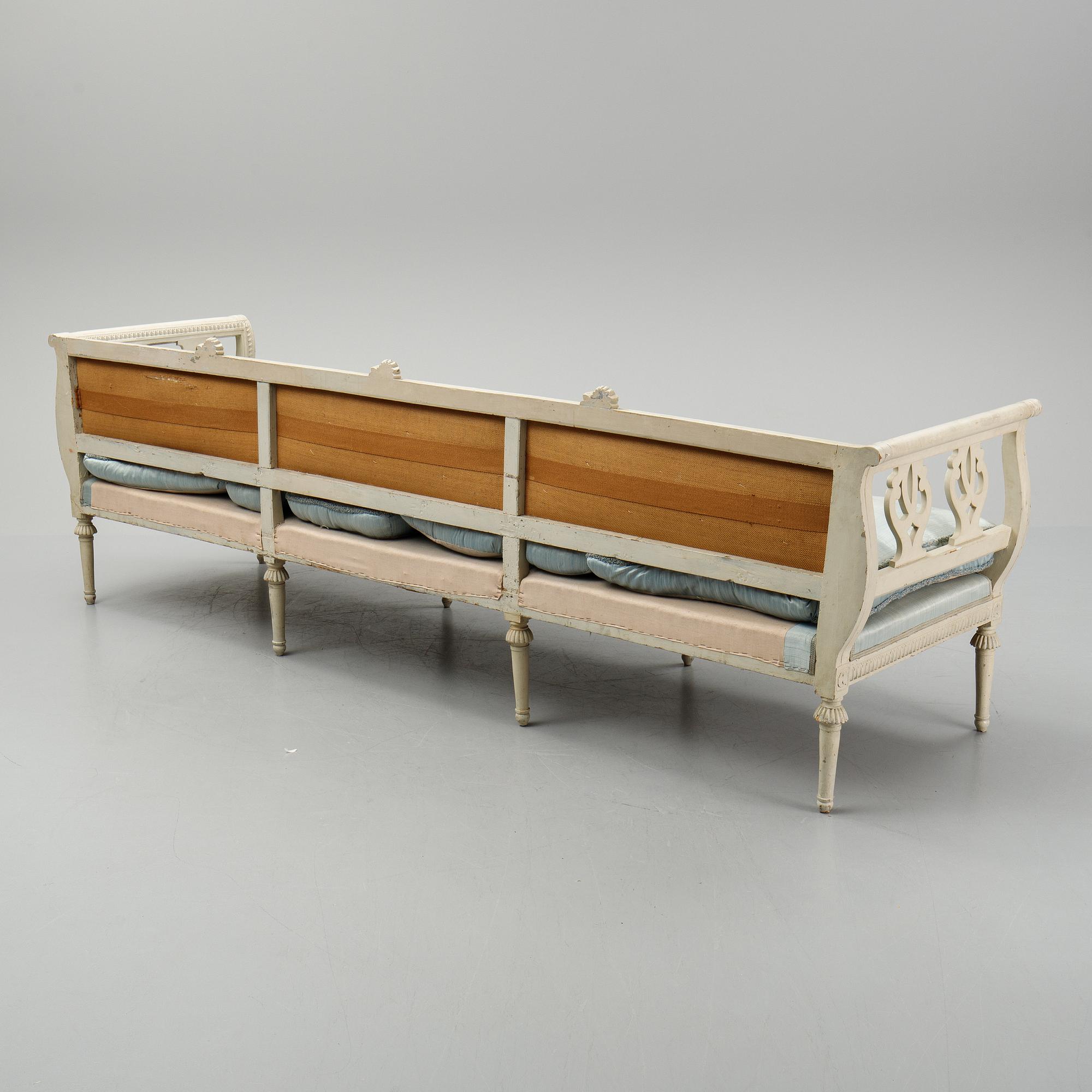 A circa 1800 gustavian sofa.