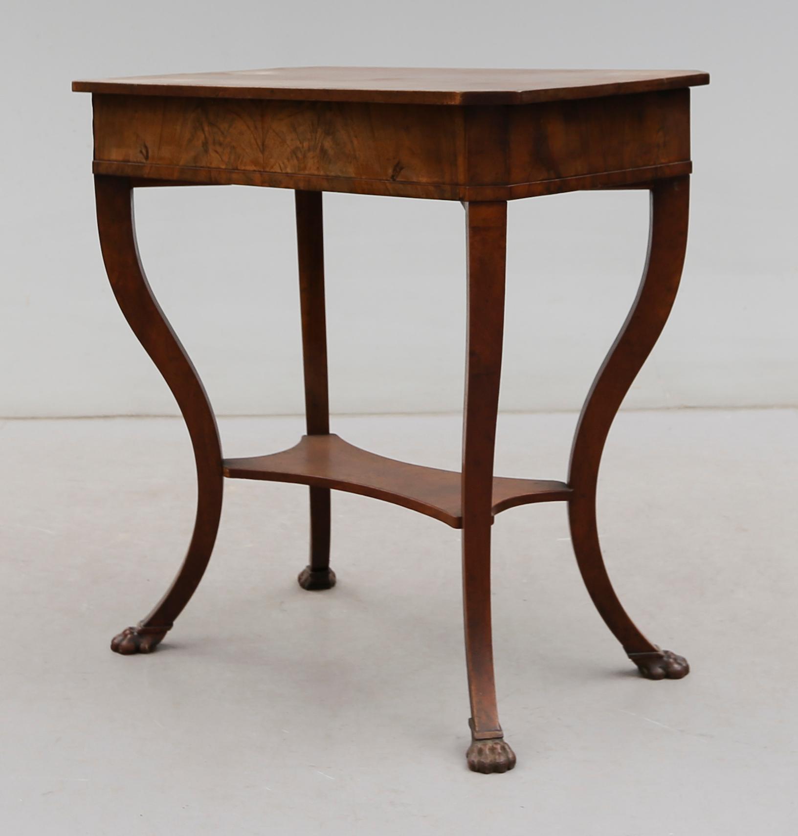 DAMARBETSBORD, senempire, 1800-talets mitt.
