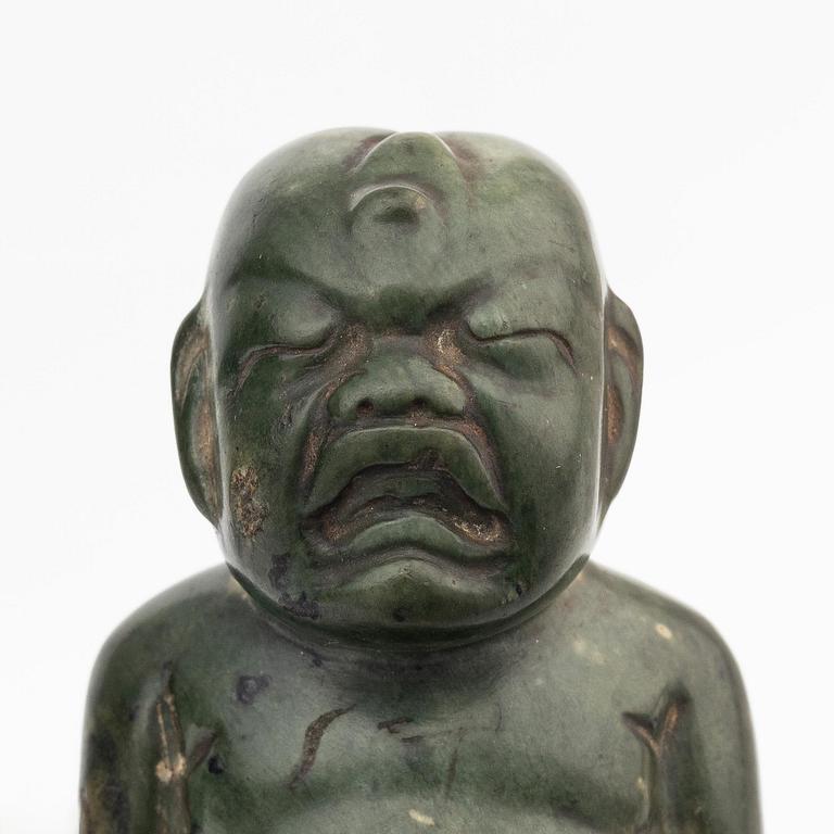 Figurin, grön sten, troligen Olmekisk 2500 f.Kr-250 e.Kr.