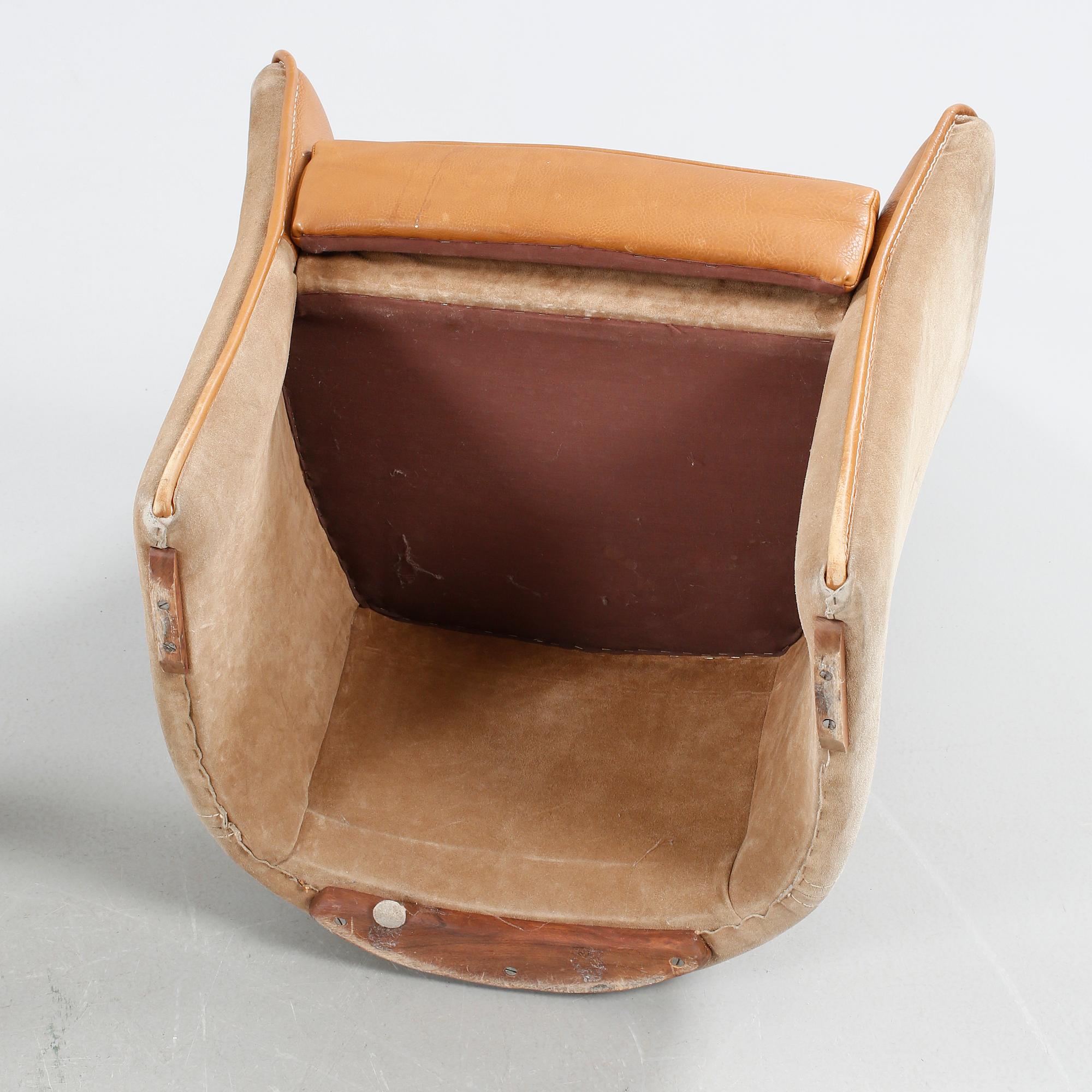 KONFERENS- / MATSAL-MÖBELGRUPP, 7 delar, 1900-talets andra hälft.