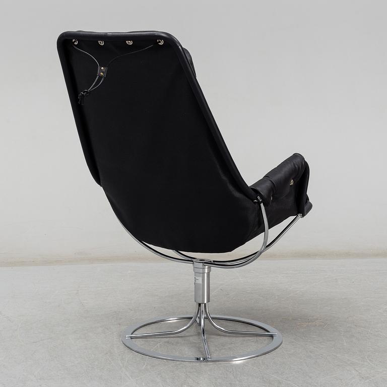 BRUNO MATHSSON, a black leather 'Jetson' easy chair from Dux, 21st Century.