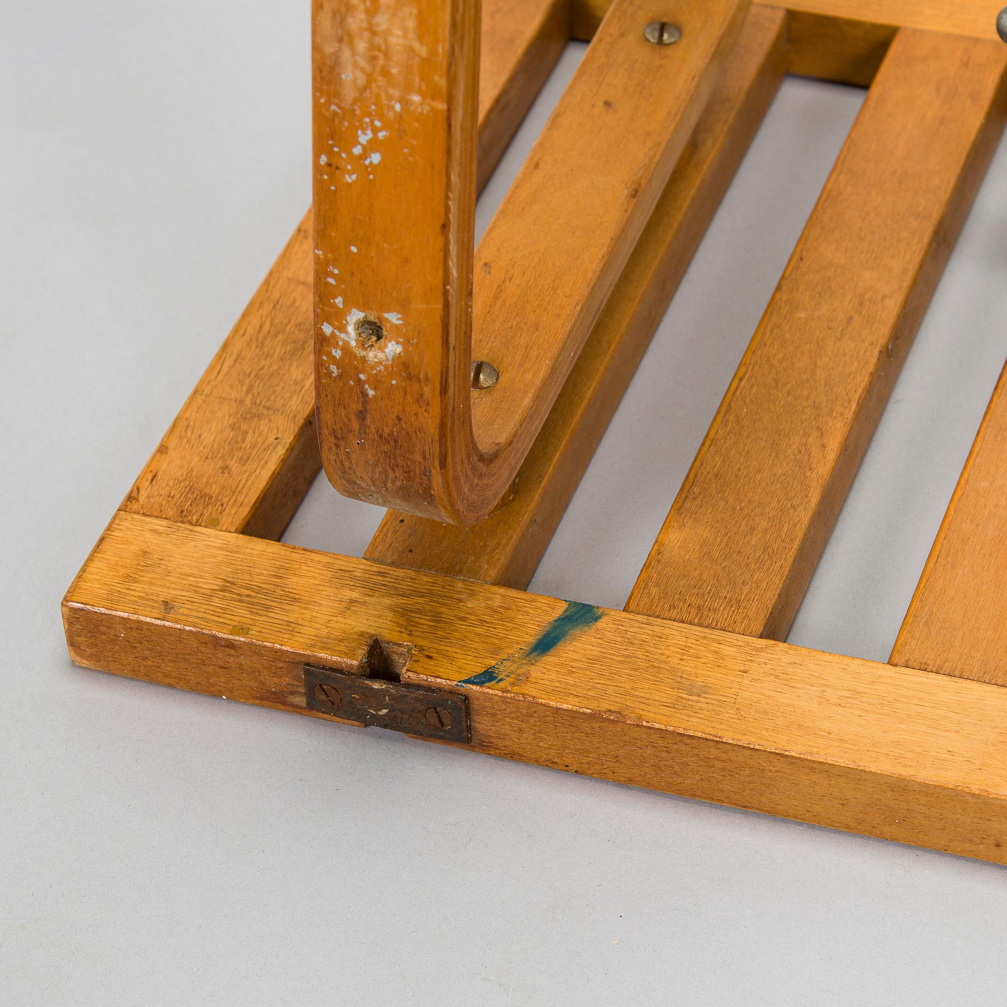Alvar Aalto, A 1930/1940s coat rack, model 113 for O.Y. Huonekalu- ja Rakennustyötehdas A.B.