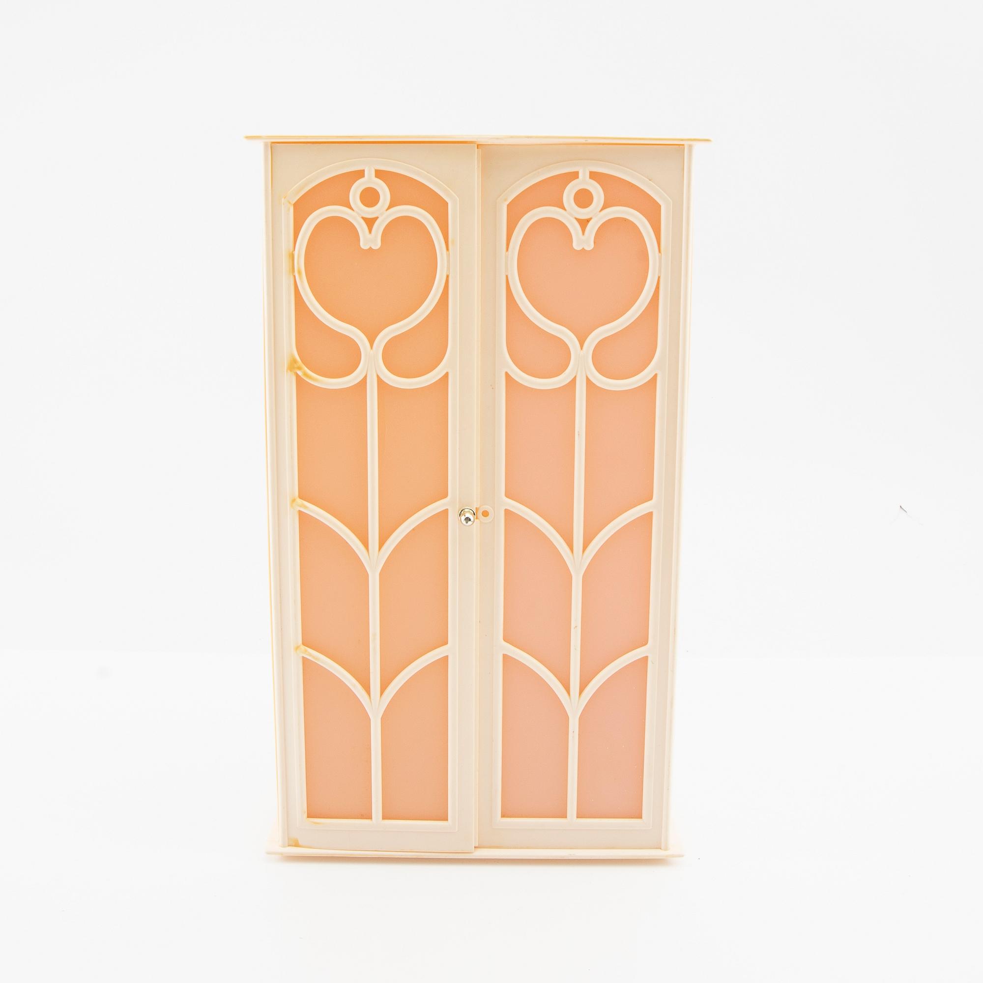 Barbie dolls, 2 pcs, vintage, "Bubble cut", clothes, accessories, and Barbie wardrobe.