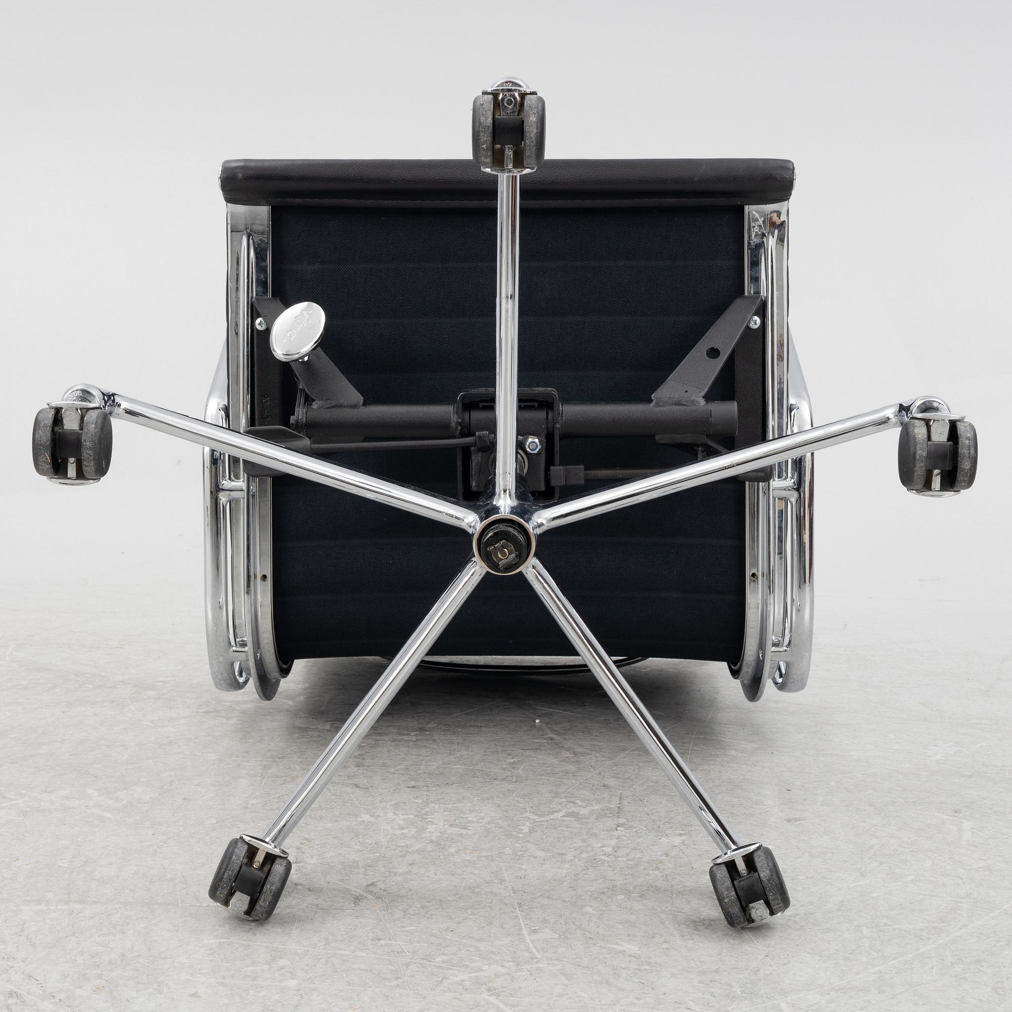 Charles & Ray Eames, an office swiwel chair, "EA117", Vitra.