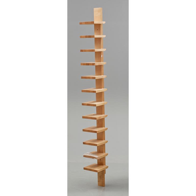 HYLLA, "Pilaster", John Kandell, Källemo, sent 1900-tal.