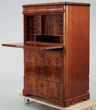 CHIFFONJE, senempire, omkring 1800-talets mitt.