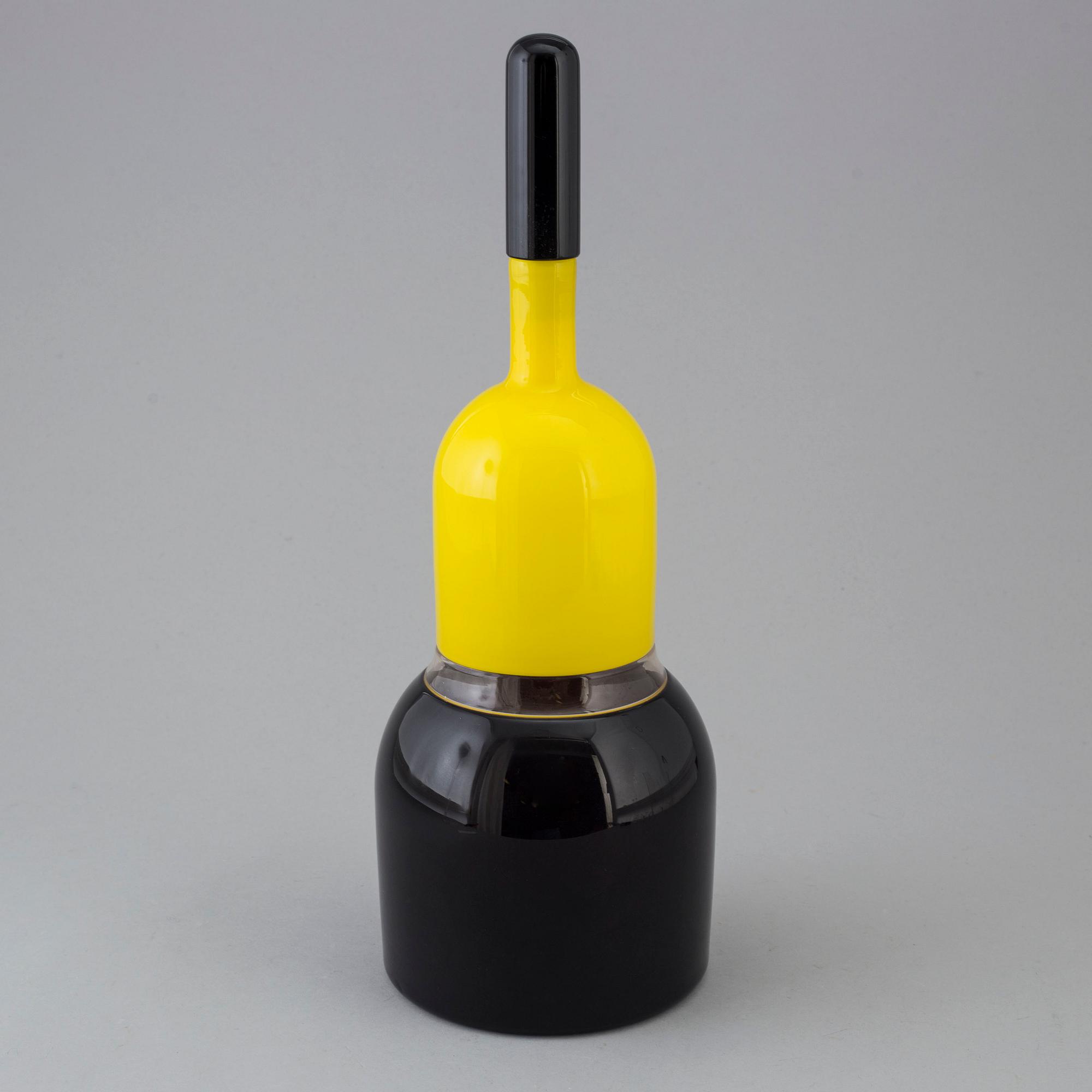TIMO SARPANEVA, a glass decanter, Venini Murano Italy 1991.