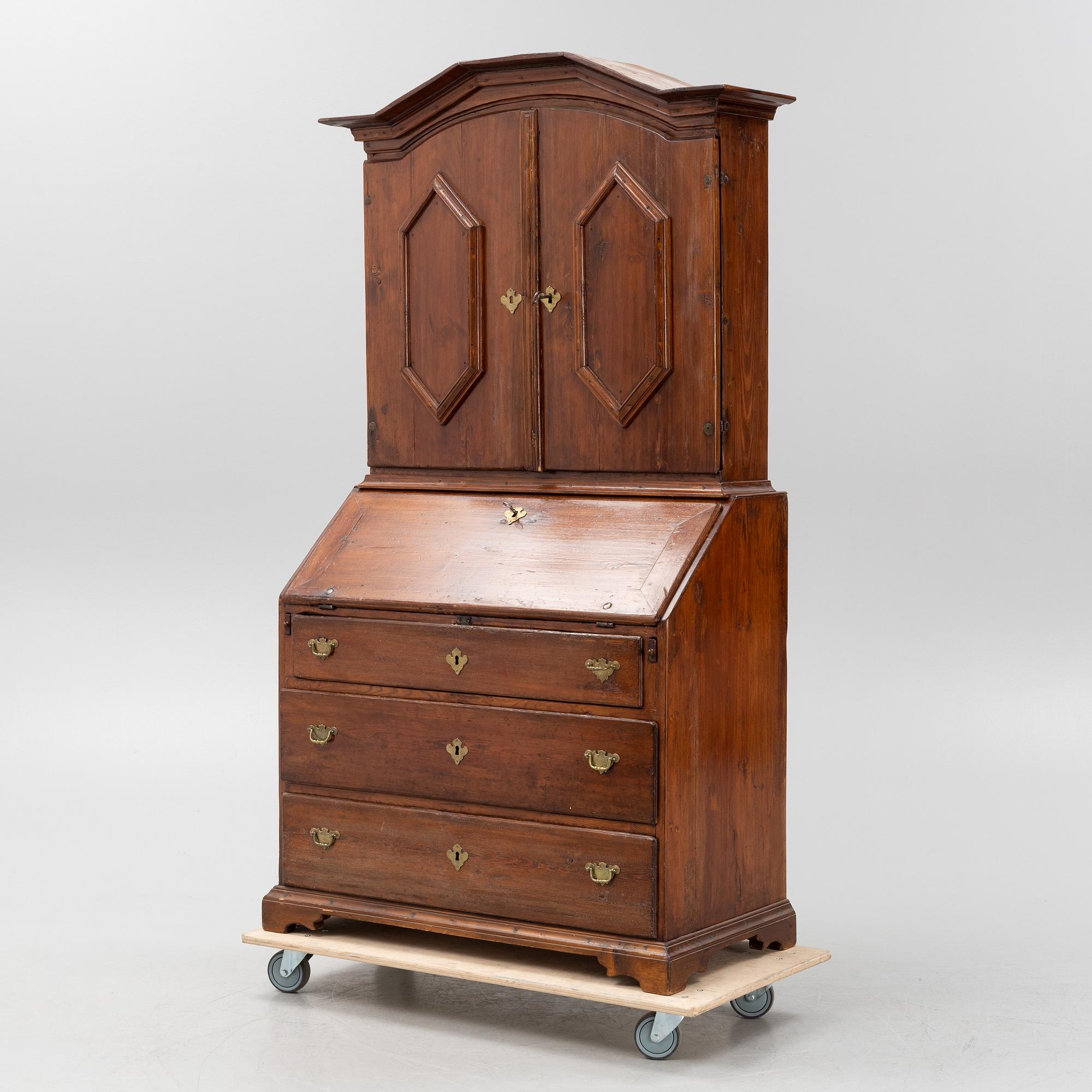 Skrivskåp, 1700-tal.