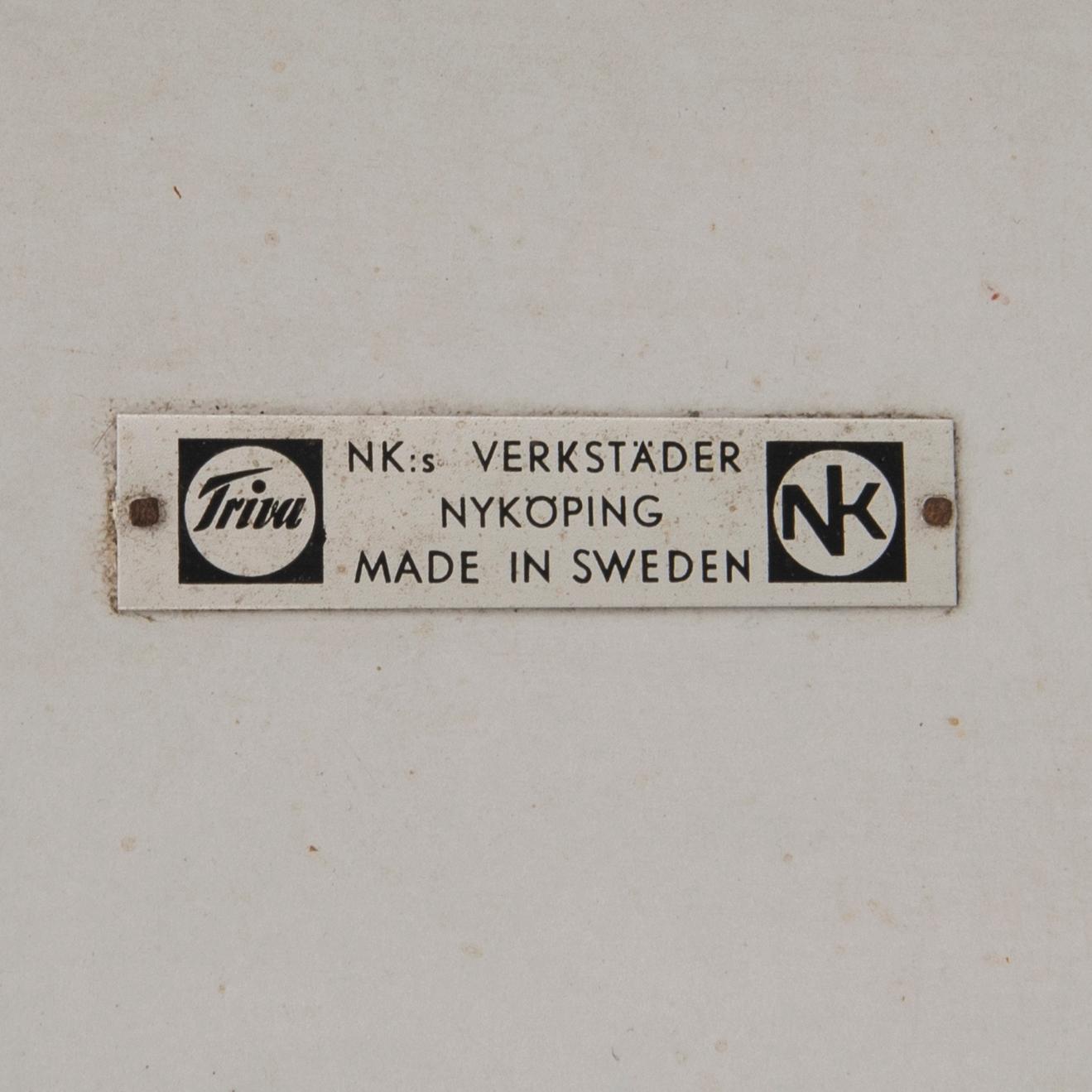 Algot Törneman and David Rosén, coffee table for Nordiska Kompaniet Triva series, 1950s/60s.