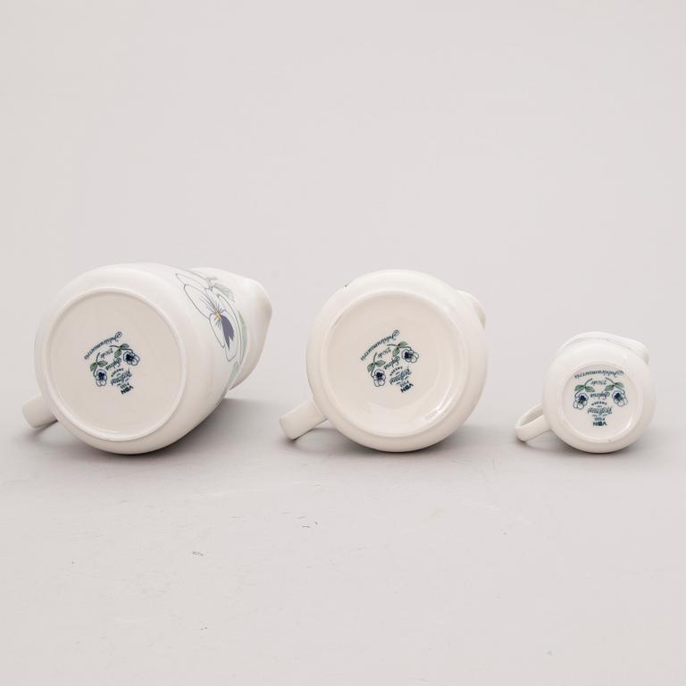 SYLVIA LEUCHOVIUS, 84 osaa, posliinia, "Sylvia", Juhla-astiasto, Rörstrand, 1900-luvun loppupuoli.