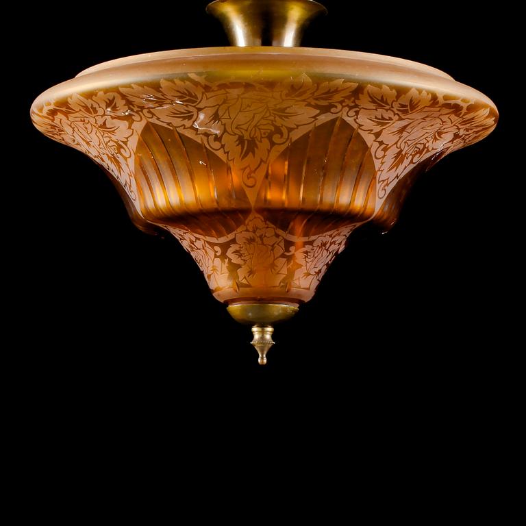 TAKLAMPA, 1900-talets andra kvartal. Höjd ca 28 cm.