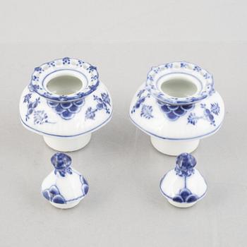 A 'Blue Fluted Full Lace' / 'Musselmalet' porcelain desk set with two inkwells, Royal Copenhagen, model 1063, 1893-1900.