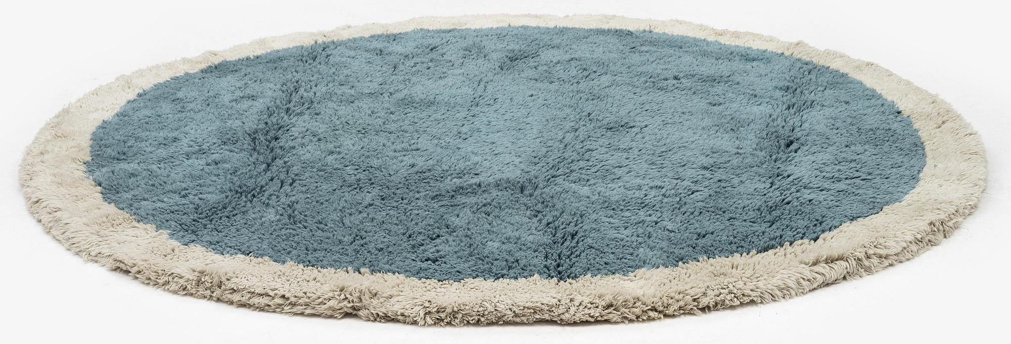 Arne Jacobsen, unik matta, rund, ryavariant, diameter ca 300 cm, tillverkad av Rya Lyng Taepper.