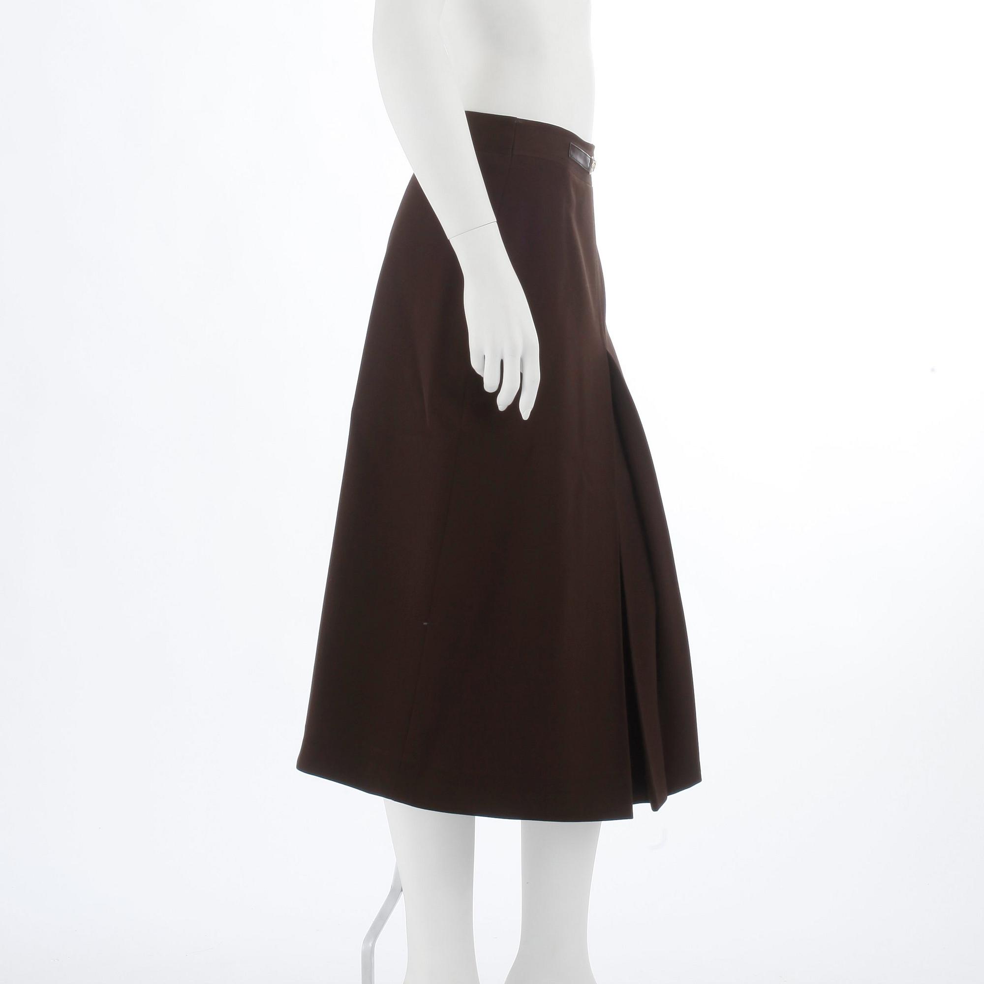 CÉLINE, a brown wool skirt. Size 40.