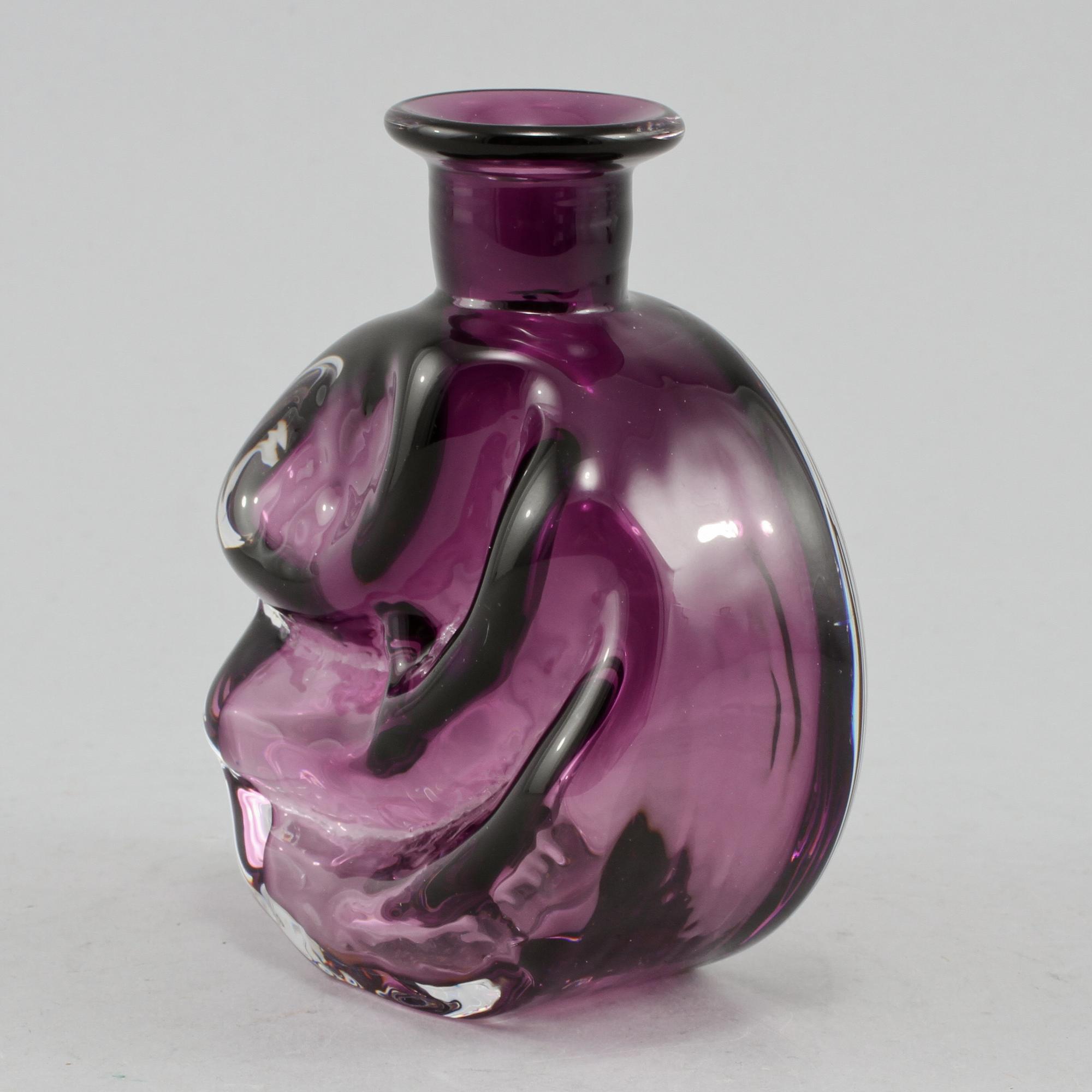 VAS, glas, Lars Hellsten, Orrefors, 1900-talets andra hälft.
