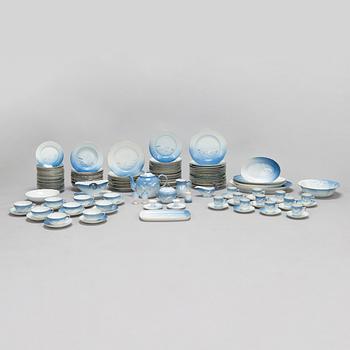 Servis, ca 117 delar, porslin, "Måsen", Bing & Gröndahl, Köpenhamn.