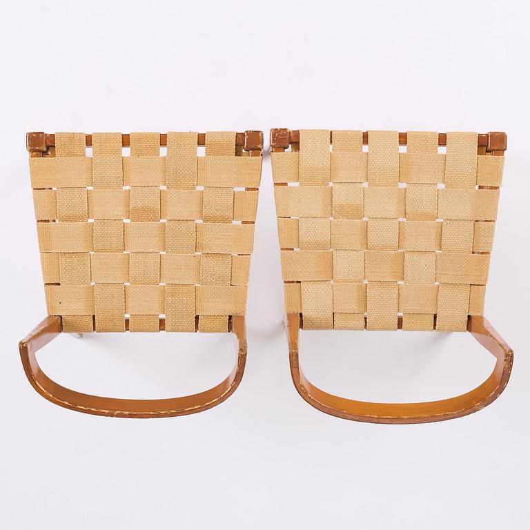 Bruno Mathsson, a pair of "BB" chairs, Firma Karl Mathsson, Värnamo, 1930s.
