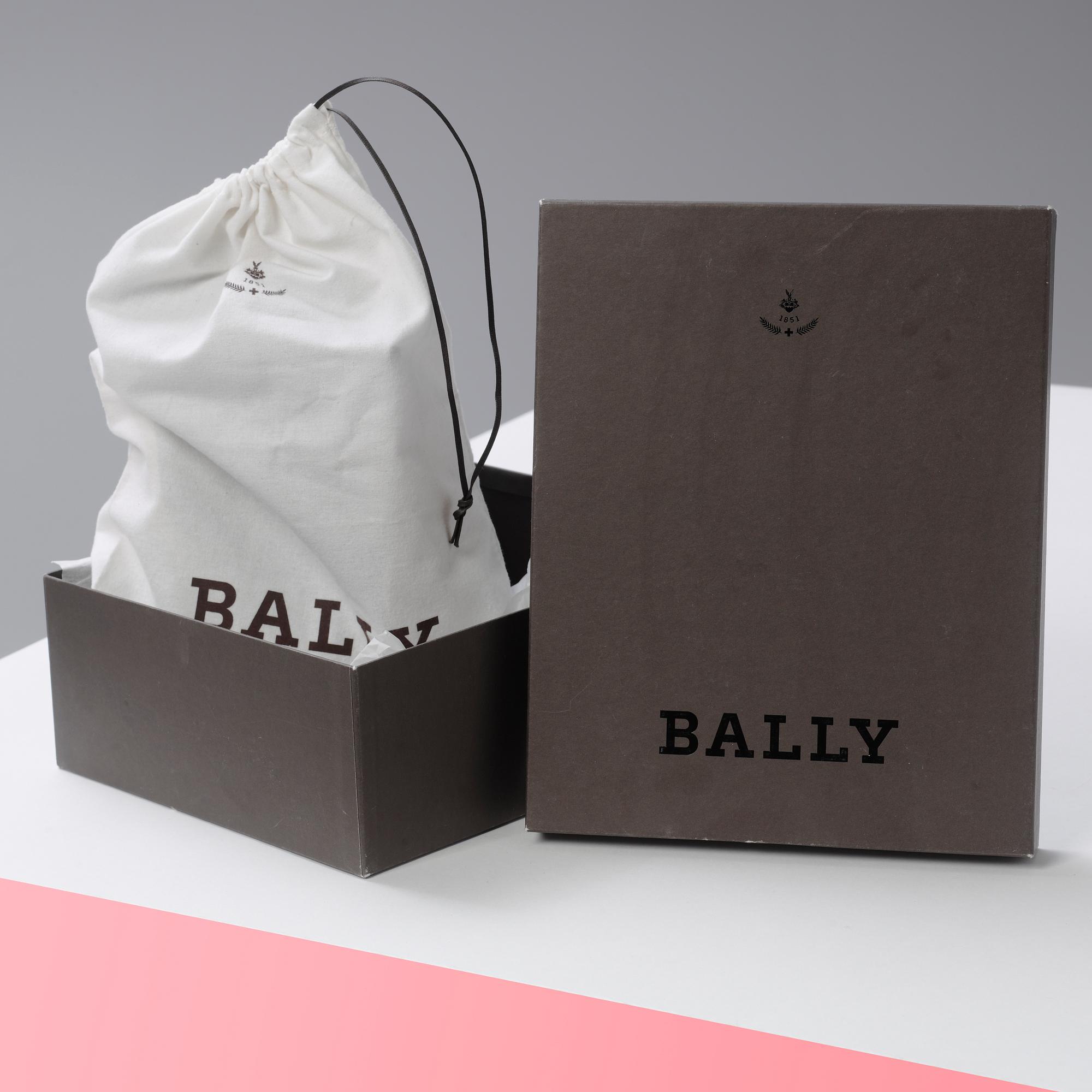 STÖVLETTER, Bally.